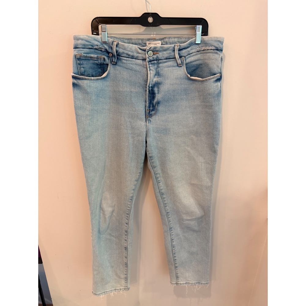 Good American Good Legs Raw Hem Skinny Jeans Light Wash Blue 14/32 GCNFL67T